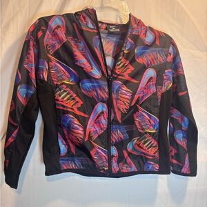 Nike Colorful windbreaker Jacket 7/L boys new condition